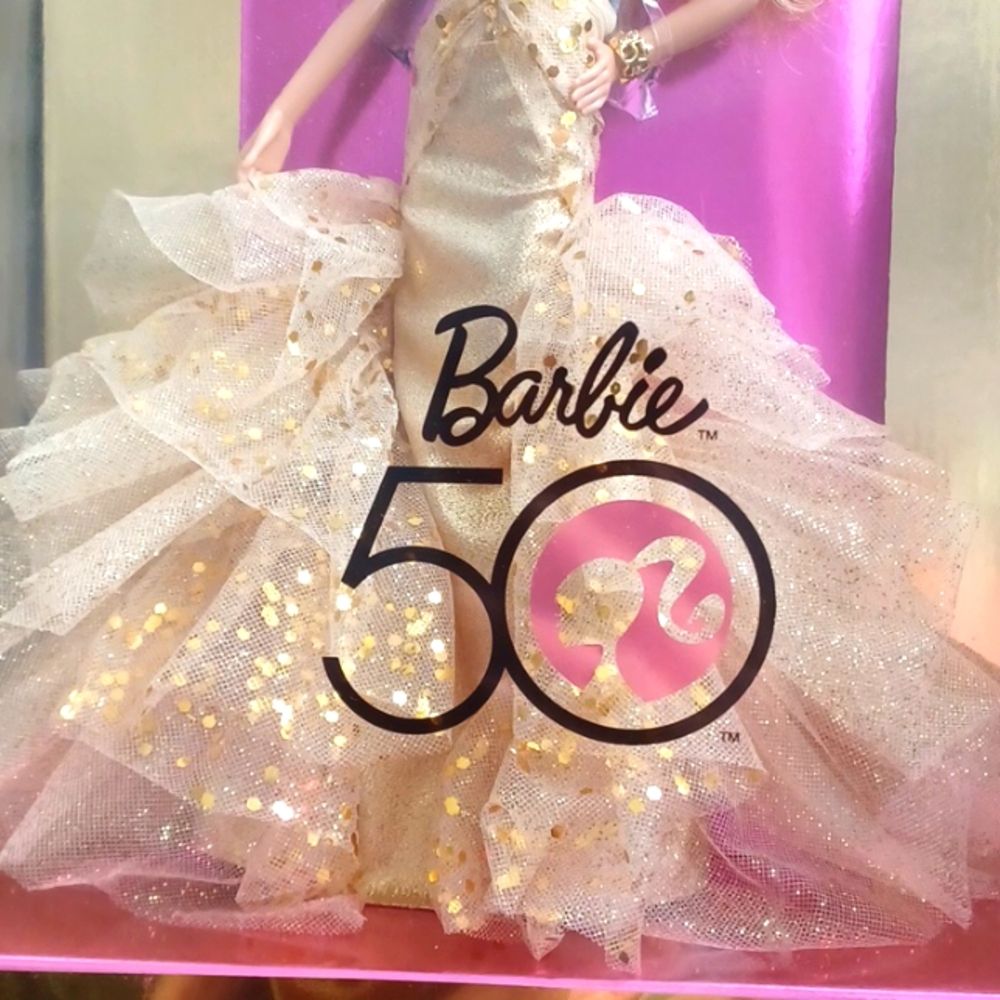 2008 Barbie 50 Gold Sparkly Strapless Holiday Gown Doll Mattel P9070 Robert Best - Picture 6 of 14
